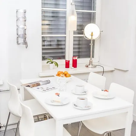 Old Town Quiet And Spacious Studio With Communal Closed Yard فيلنيوس