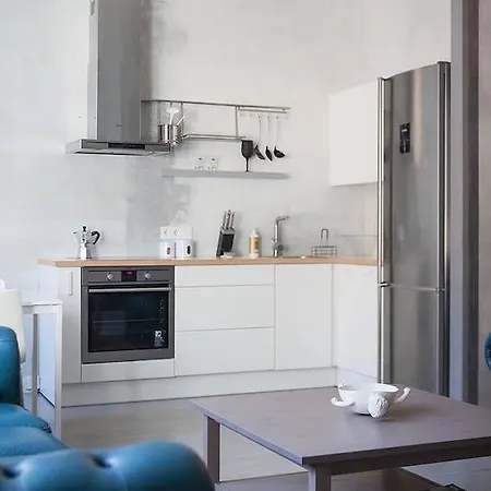 Old Town Quiet And Spacious Studio With Communal Closed Yard شقة فيلنيوس